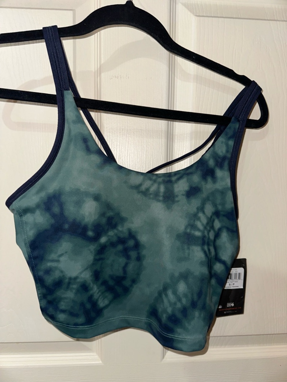 Mountain Hardware Yuba trail cami Tie-Dye sports Bra Blue Green S NWT - Picture 1 of 6